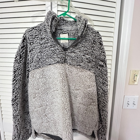 Thread & Supply Two-Tone Gray Sherpa Sweater 3/3 zip neck - Picture 1 of 9